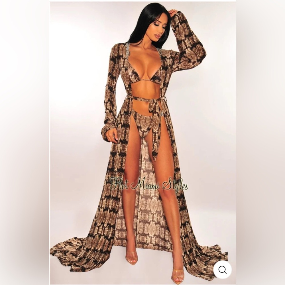 Hot lMiamistyles SNAKE PRINT LONG SLEEVES BELTED MAXI COVER UP size large